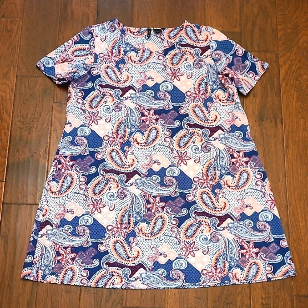 New Directions women's colorful dress featuring a vibrant paisley print size XL